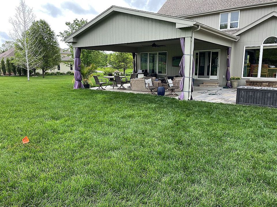 1st image of 20366 Jeannie Ln
