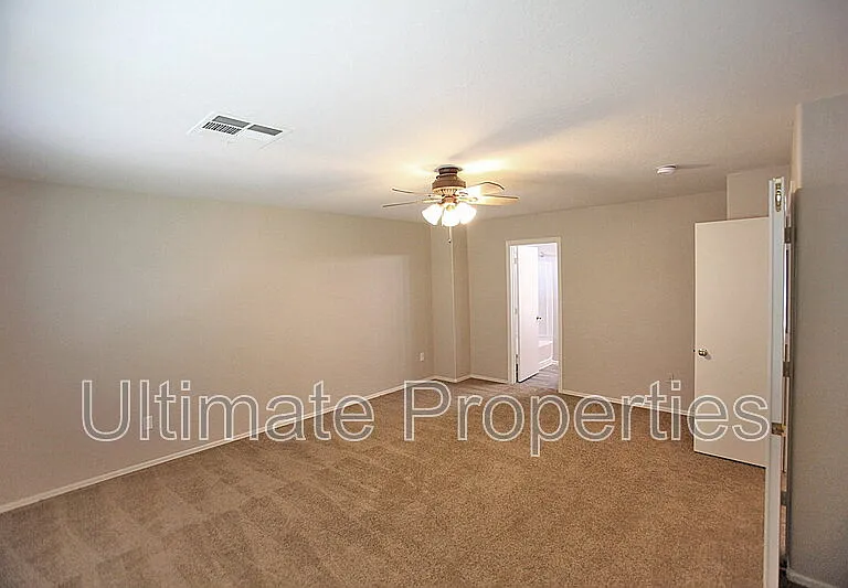 6132 N Florence Ave — Photo 20