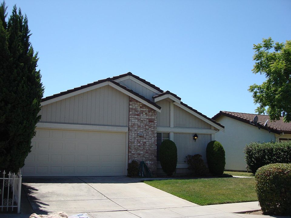 1st image of 33867 Juliet Cir