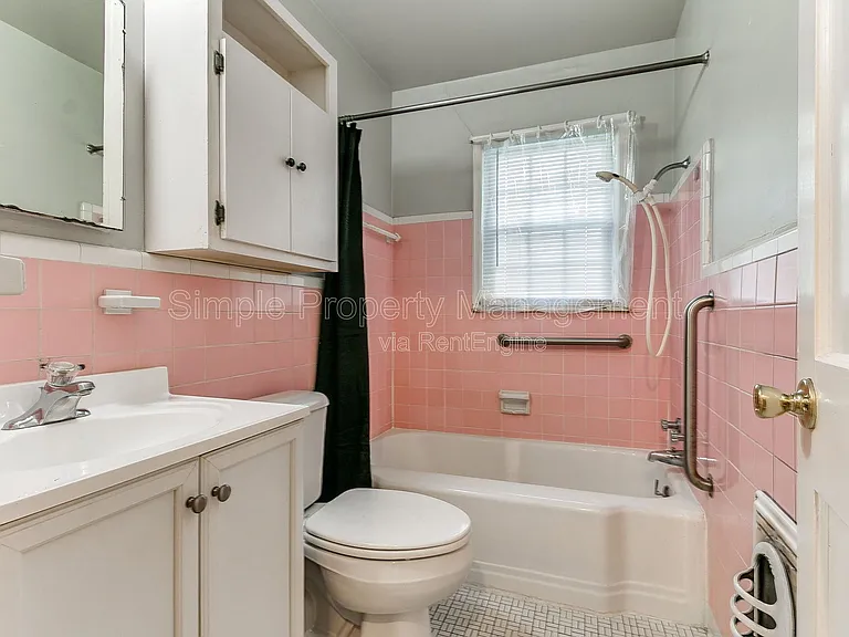 810 N Marshall Dr — Photo 14
