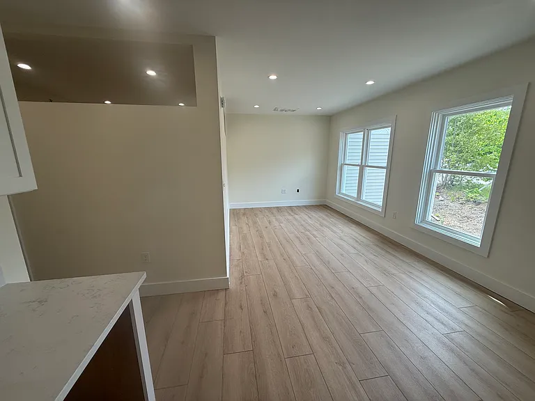 24 Stone St #203 — Photo 19