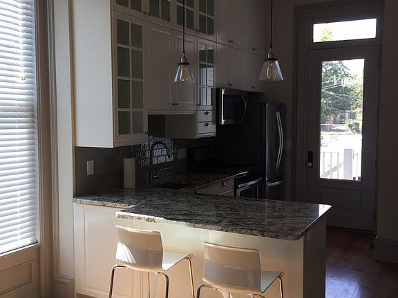 3rd image of 1211 Tower Grove Avenue # Fl 1