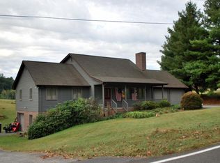 960 Rock Springs Dr, Kingsport, TN 37663