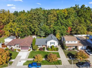 26178 Susan St, Taylor, MI 48180
