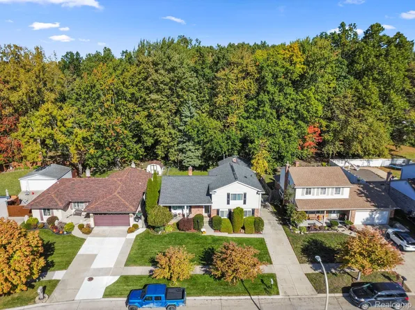 26178 Susan St, Taylor, MI 48180