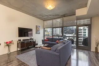 1 bed, 1.0 bath, $4,625 — Photo 2