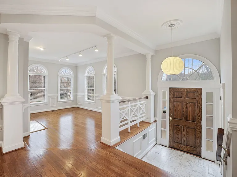 2171 Wolftrap Ct — Photo 9