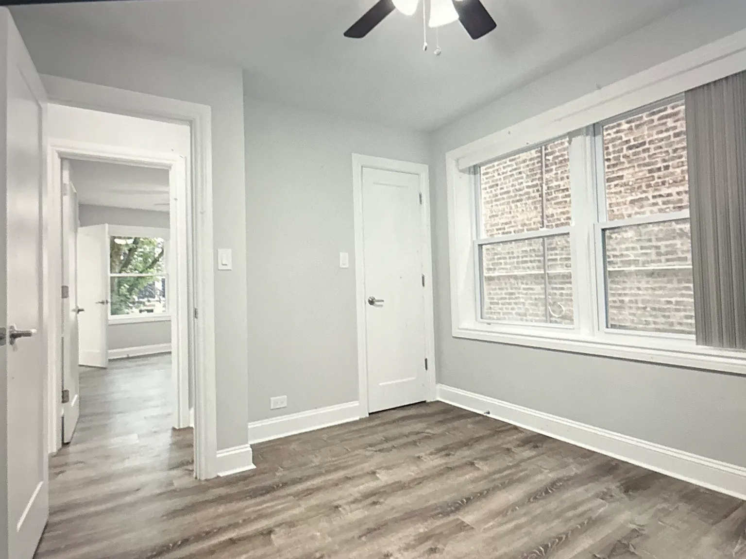 3 bed, 980 sqft, $3,000 — Photo 4