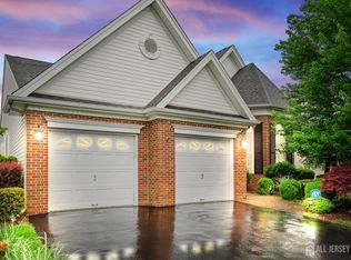 6 Beth Page Dr, Monroe Township, NJ 08831