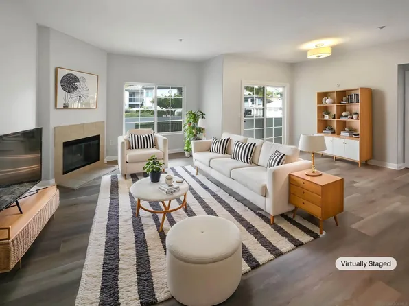 2724 Lake Pointe Dr Unit 241, Spring Valley, CA 91977