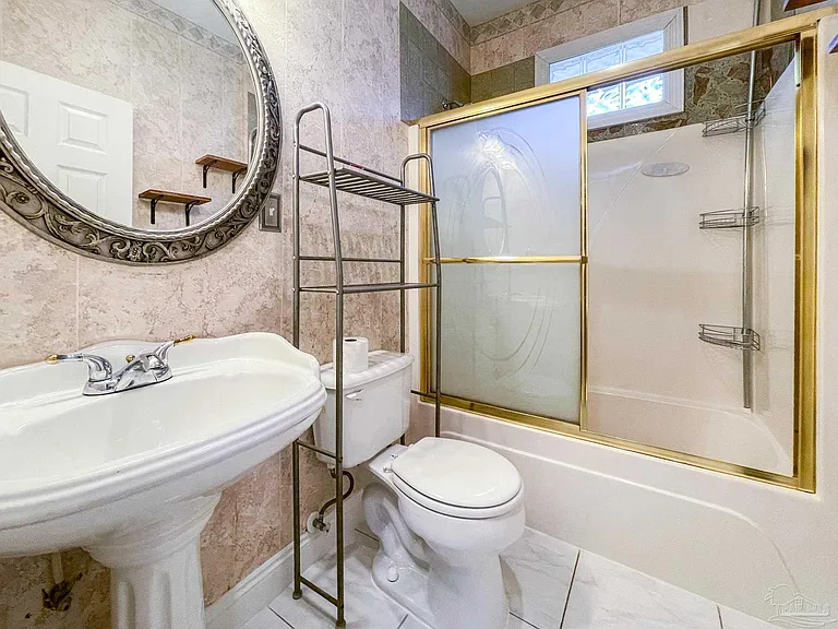 724 Ladner Dr — Photo 57