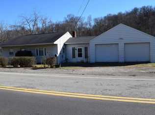 1936 Rostraver Rd, Belle Vernon, PA 15012