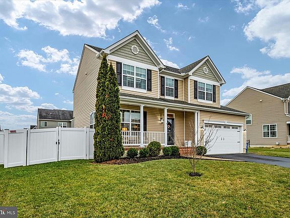 2nd image of 172 Meadow Brook Way