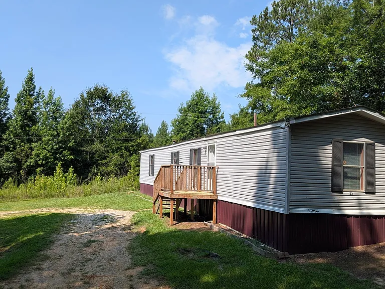 806 Wall Rd — Photo 2