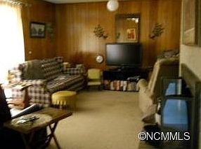 5th image of 526 Erkwood Dr