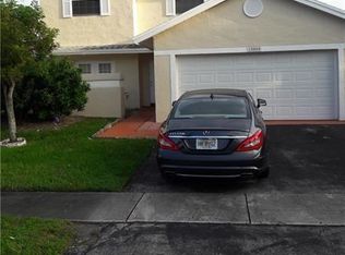 10217 SW 12th St, Pembroke Pines, FL 33025