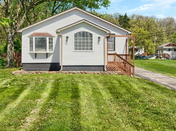 19W640 Bluff Rd, Lemont, IL 60439