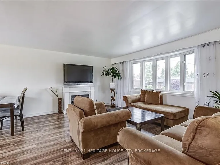 10 Madison St — Photo 12