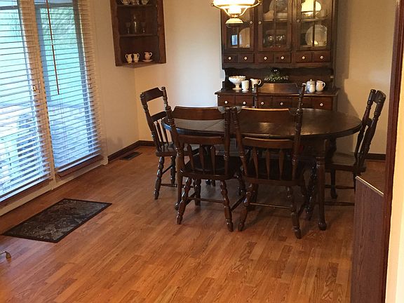 4th image of 19314 Eastwood Dr