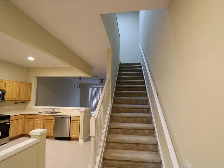 4866 Pond Ridge Dr — Photo 23