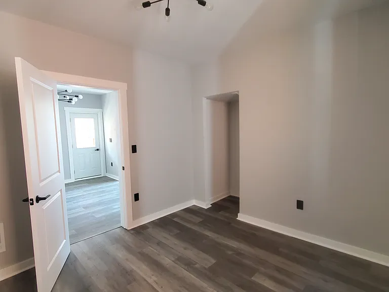 767 Rutger St #1 — Photo 11
