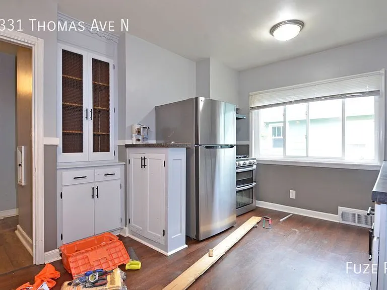 4331 Thomas Ave N — Photo 3
