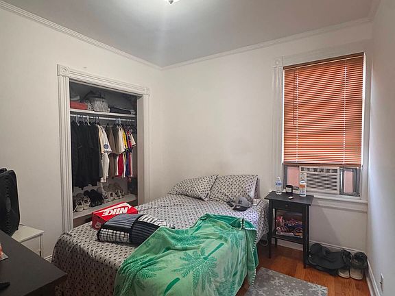 5th image of 106 Jones Avenue