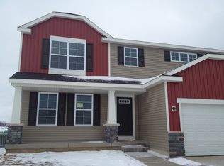 12026 Russell Ridge Dr NE, Cedar Springs, MI 49319