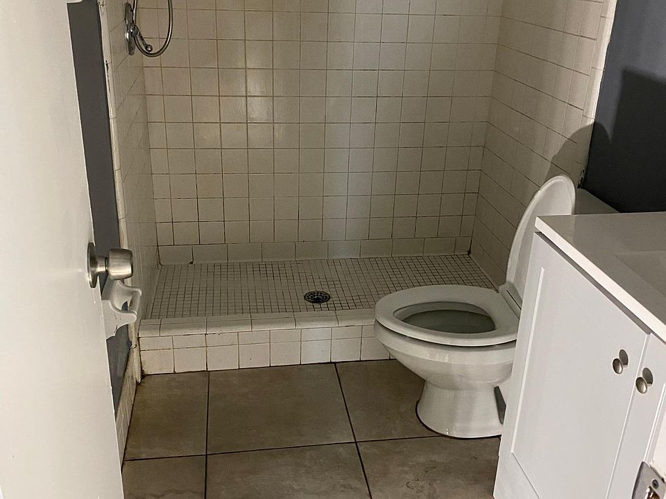 1st image of 6026 22nd Ave N APT 1