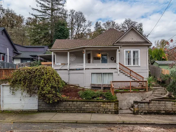 1335 SE Lane Ave, Roseburg, OR 97470