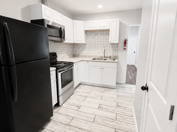 258 W Oley St Floor 1, Reading, PA 19601
