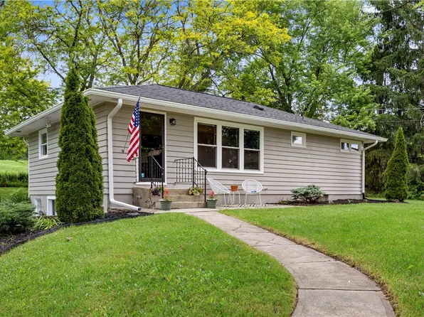 3322 Guyanoga Rd, Branchport, NY 14418