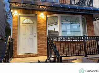 11447 158th St #2, Jamaica, NY 11434