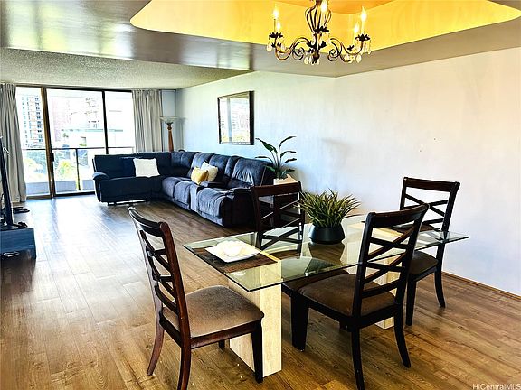 5th image of 1860 Ala Moana Blvd APT 910