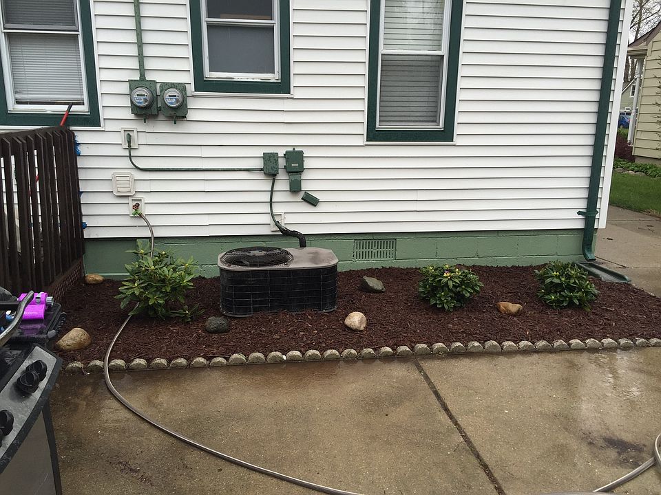1st image of 15140 Sunbury St