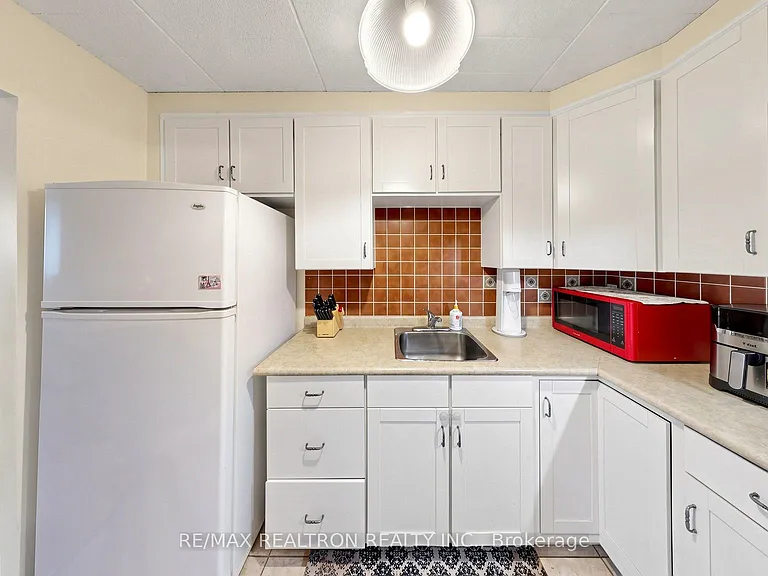 75 Hazelglen Dr #208 — Photo 22