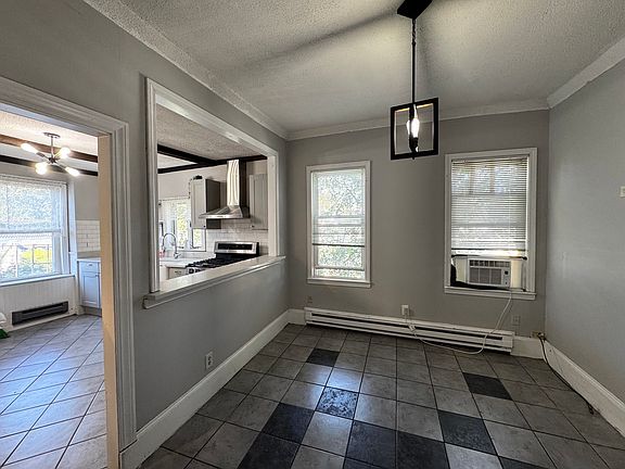 5th image of 203 3rd St #3-2