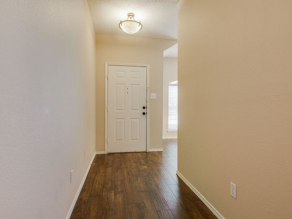 2nd image of 1289 Marchant Pl