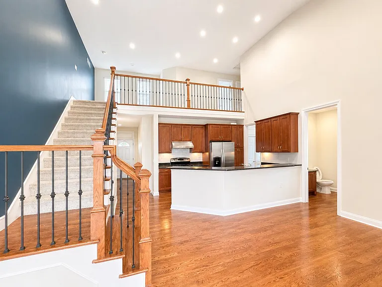 4392 Navin Field Ln — Photo 4