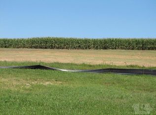 608 E 28th St S, Newton, IA 50208