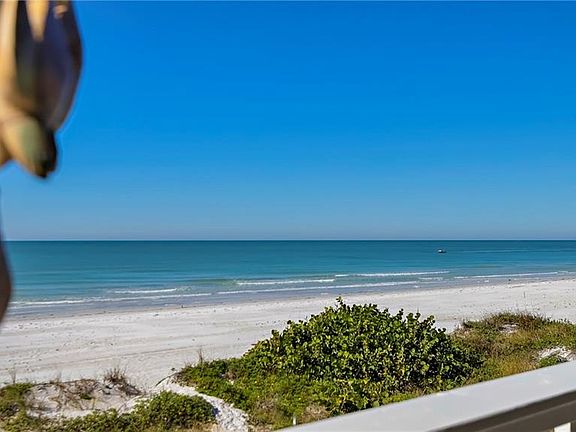 4th image of 18720 Gulf Blvd APT 2B