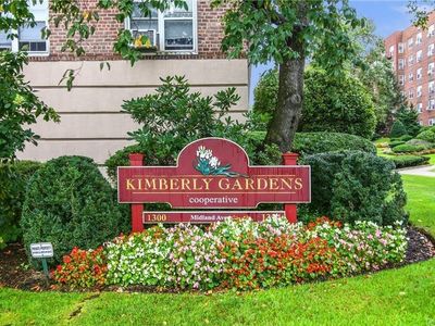 1304 Midland Ave APT C65, Yonkers, NY, 10704