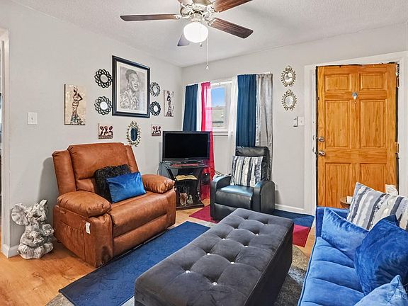 2nd image of 3631 Washington Ave
