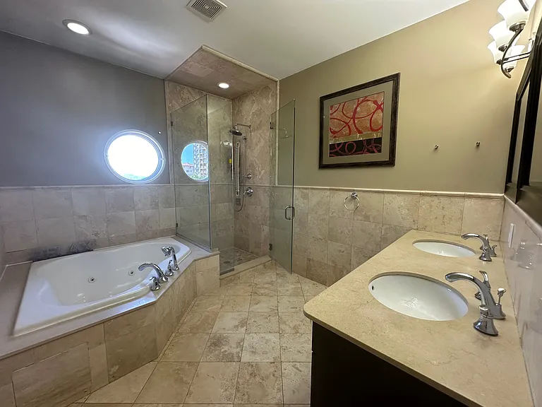 9033 Wall St #5 — Photo 27