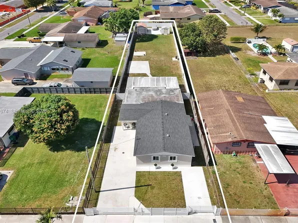 17110 NW 19th Ave, Miami Gardens, FL 33056
