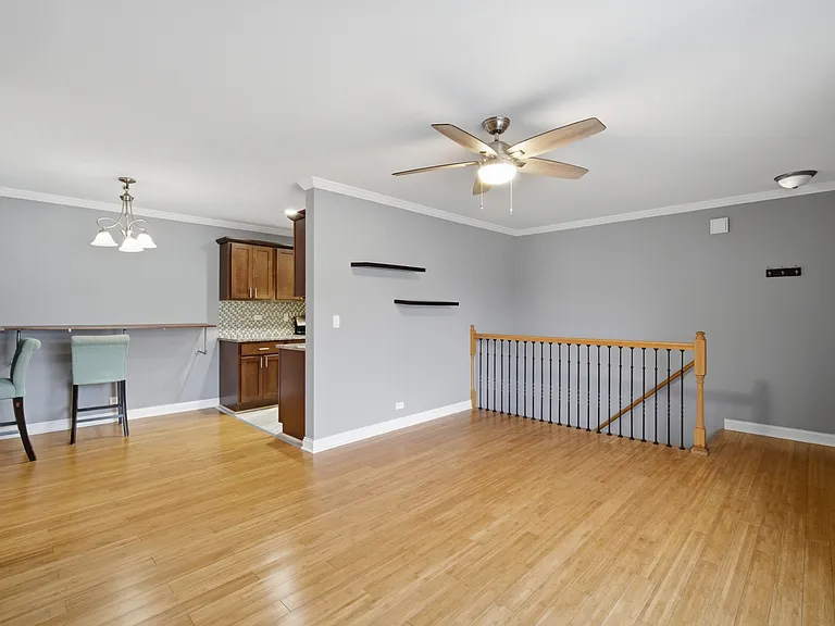 1306 Cove Dr #229D — Photo 3
