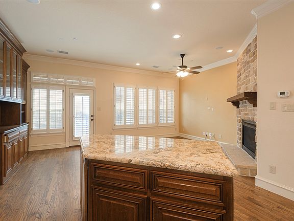 5th image of 7920 Bishop Rd