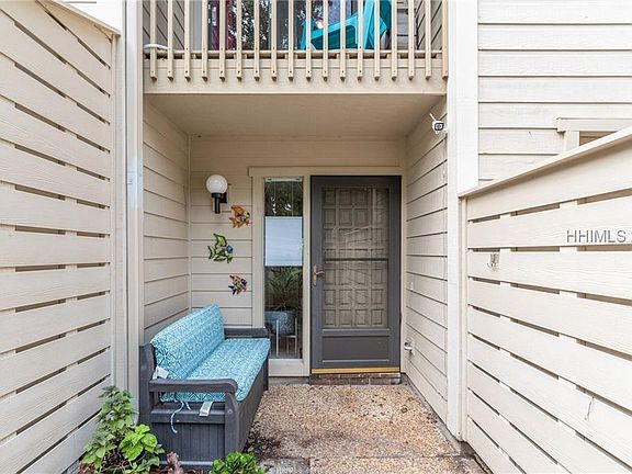 2nd image of 63 Shipyard Dr APT 404