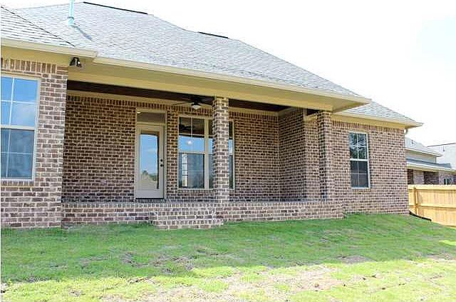 2nd image of 970 Willow Grande Cir