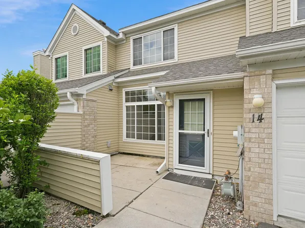 2255 Ranchview Ln N Unit 14, Plymouth, MN 55447